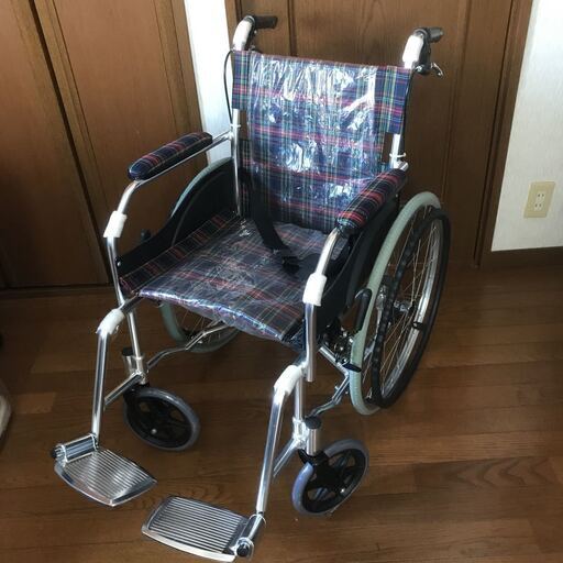 【新品未使用】アルミ合金製 自走介助兼用車椅子