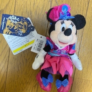 ディズニー　ミニー　ぬいぐるみバッジ　