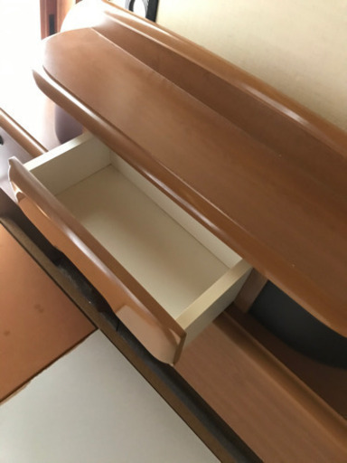 収納棚付き木製ベッド