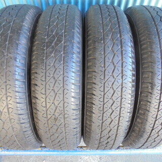 ブリヂストン K305 145R12 8PR　4本 8～9分溝　2018年製　程度良好！ ブリヂストン K305 145R12 8PR 4本 8～9分溝 2018年製 程度良好！