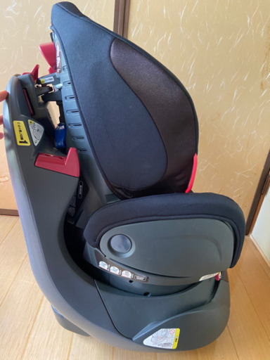 美品　3wayアプリカチャイルドシート