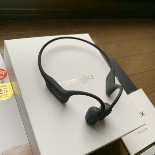 ヘッドフォン AFTERSHOKZ AEROPEX COSMIC BLACK