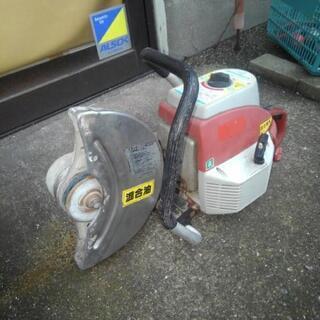 エンジンカッター　コンクリートカッター　新ダイワ工業製