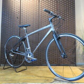 ■　TREK 7.7FX トレック シルバー 17.5” 44.5cmサイズ シマノ 105 27速 クロスバイク 自転車 札幌発