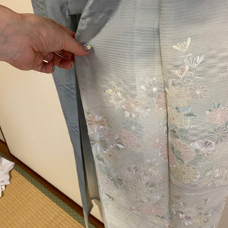 美品　値下げお買得　グレー３点セットタグ付き　購入価格総額70万　女性用着物　