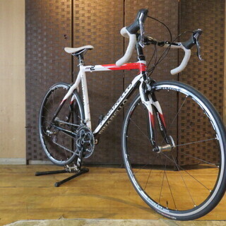 ■PINARELLO FP2 ピナレロ 20速 ホワイト ハイブリッドフレーム シマノ ULTEGRA ロードバイク 自転車 札幌発 □PINARELLO FP2 ピナレロ 20速 ホワイト ハイブリッドフレーム シマノ