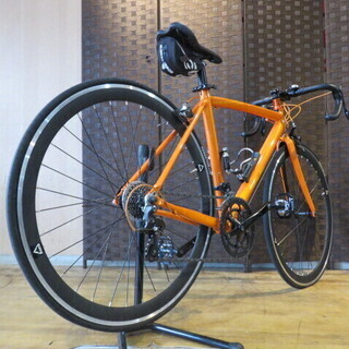 □FUJI ROUBAIX CUSTOM フジ ルーべ カスタム 18速 オレンジ アルミ 
