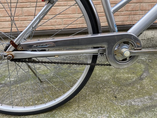 シティサイクル LETICIA 27インチ 内装5段変速 シルバー