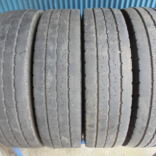 ブリヂストン DURAVIS R205 205/85R16 117/115L LT　4本 7分溝2本と6分溝2本