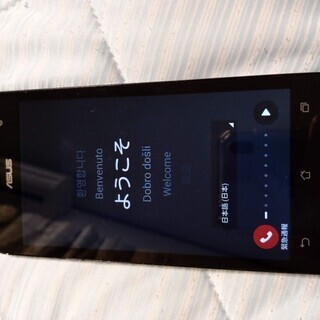 Zenfone5 画面交換済　少し画面が暗いです