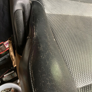 nv350 キャラバン　ライダー純正シート左右