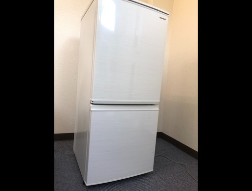 冷蔵庫 137L SHARP 2019年製 扉向き変更可能