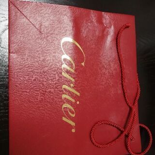 カルティエ　赤色　紙袋