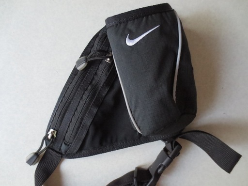 まつげ 雲 フロー ナイキ ボトル ポーチ Cevretarihi Org