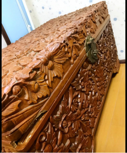 2002年春 箱 中国の古い箱 木彫り 宝箱 人物 風景 蝙蝠