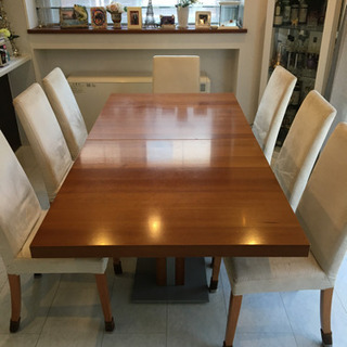 BoConcept 伸張式ダイニングテーブル(北欧デンマーク家具)椅子8脚付き