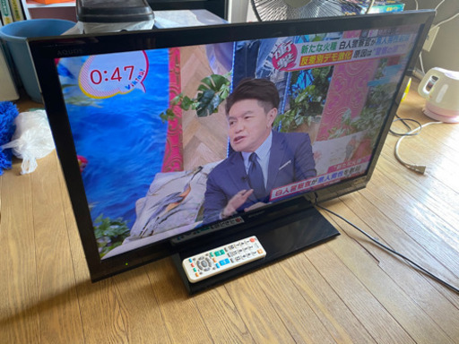 AQUOS、32型テレビ