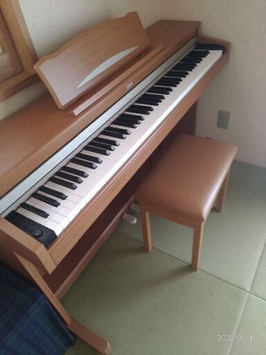 電子ピアノ格安で譲ります。