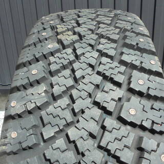 希少品□215/80R15 6H 6穴 カップ ピン スパイク