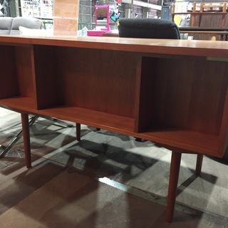 【新品未使用】CELINEアクリルニューマイヤー毛布-【店舗同時販売中】CHLOROS(クロロス) バックシェルフデスク