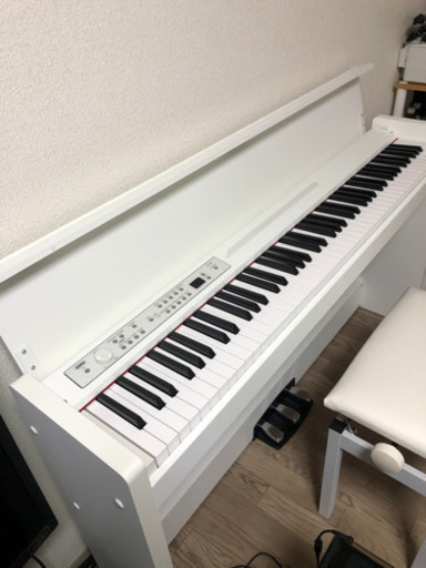 ほぼ新品KOLG、LP-380電子ピアノ88鍵盤メーカー保証付、オマケつき