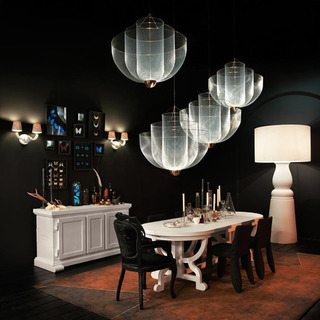 ワイヤーメッシュ製 天井照明　オランダのデザイナー【Rick Tegelaar】