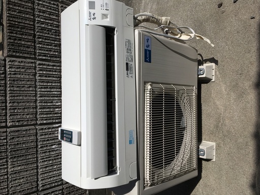 高年式　2018年　三菱　霧ヶ峰　200V　冷房5.6kw　暖房6.7kw