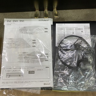 Roland HP605　電子ピアノ