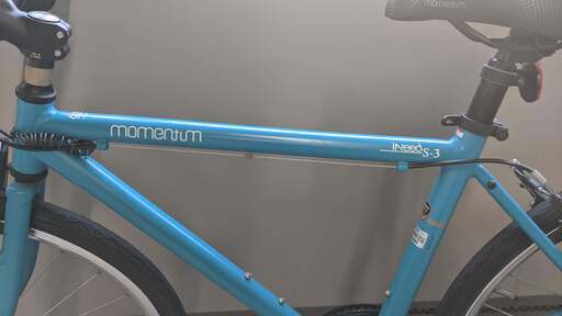 本日お届け可能! クロスバイク momentum INEED S3 ブルー 26インチ