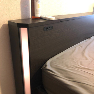 【収納付きダブルベッド(良品)】原価10万越え！収納、照明◎