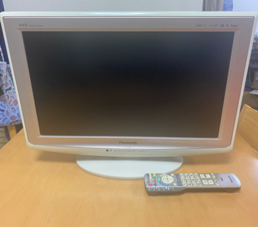 【売ります】パナソニック20型液晶テレビ　ピンク