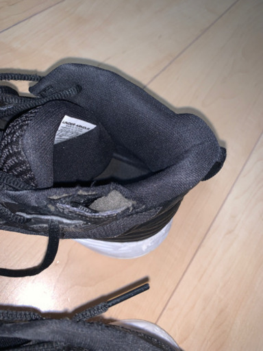 アンダーアーマーバッシュ27cm 笑 真ヒーロー 滝不動のバスケットボールの中古あげます 譲ります ジモティーで不用品の処分