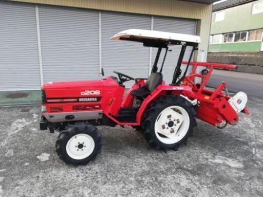 シバウラD208トラクター20馬力
