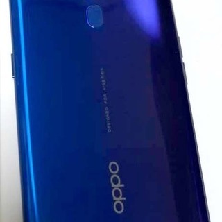 【★値下げ！】OPPO A5 2020[未使用ケースつき！ほぼ新品] 