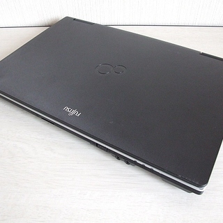 高速SSD120GB搭載 第三世代 Core i5-3320M E742/F（1600×900ドット