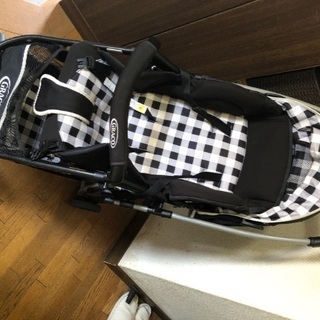 GRACO B型ベビーカー　半年使用