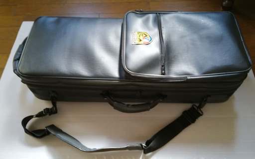 ソプラノsax　３年前購入。奇麗な状態で、劣化等ありません。