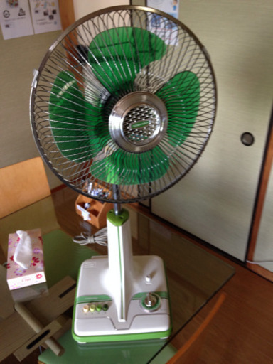 レトロ扇風機  東芝  アンティーク   昭和家電