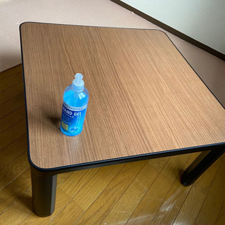 コタツテーブル、1人用ソファー