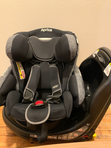 Aprica チャイルドシート
