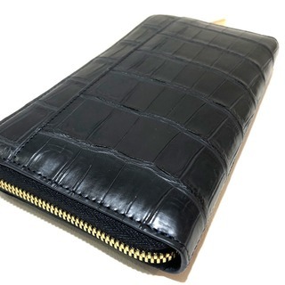 【未使用】【プレゼント】ヘンローン社製 マット加工 ラウンドファスナー 長財布 長財布（小銭入れあり） クロコダイル ネイビー