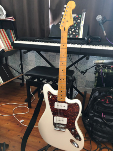弦楽器、ギター squire jazzmaster