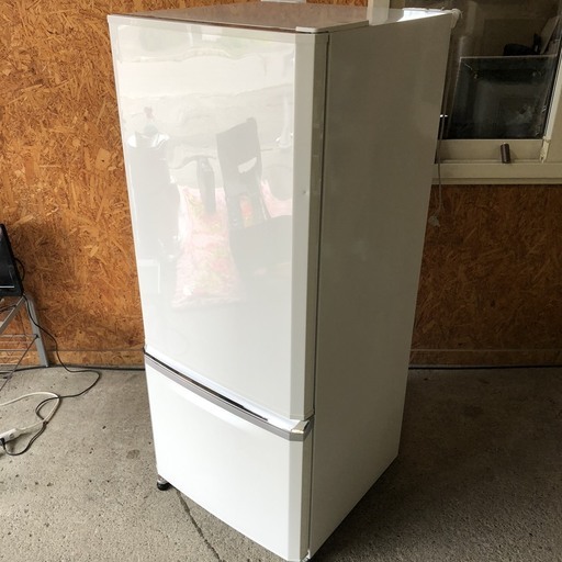 三菱　３００L  2011年　冷蔵庫　大きめ２ドア