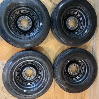 ダイナ純正ホイール 15×5J 6穴 タイヤ　ブリジストン　RD-613  195 / 70 R15　４本　ハブ径　１０６ｍｍ　発送サイズ　ヤマト便100kgサイズ　②