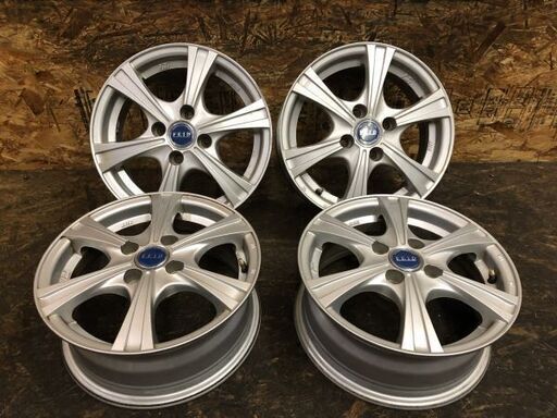 1円～★極美品★23Eg3654　本物保証　Louis Vuitton　M60320　ルイヴィトン エピ ポルトフォイユ・サラ　二つ折り財布 予約受付中！ GLOW6月号増刊の付録、ミッフィーの「カードケース