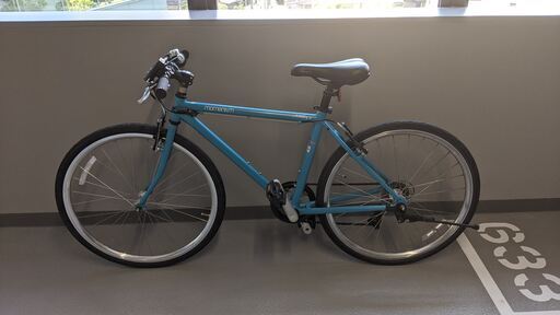 ②本日お届け可能！　クロスバイク momentum INEED S3 ブルー 26インチ