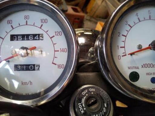 【お問い合わせ頂いた皆様大変申し訳ありません。購入者決定しました】ヤマハ　SR400 　不動車　書類あり お問い合わせ頂いた皆様大変申し訳ありません。購入者決定しました