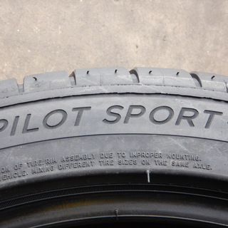 未使用品♪　245/40Ｒ18　2本組　ミシュランＰＳ４　ベンツ、ＧＴＲ、インプ