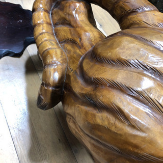 チャンス　お値下げ中‼︎   大型　虎　置物　迫力　木彫り