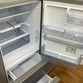 安心の12カ月保証付き 2018年 272リットル3ドア冷蔵庫 AQUA AQR-27